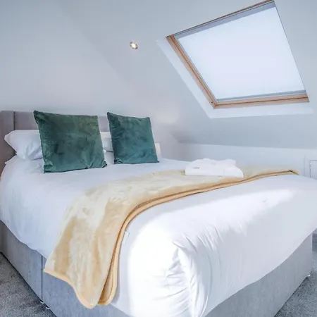 Oasis - 2 Bedroom Apartment - Ocean Breeze Port Eynon Exterior foto