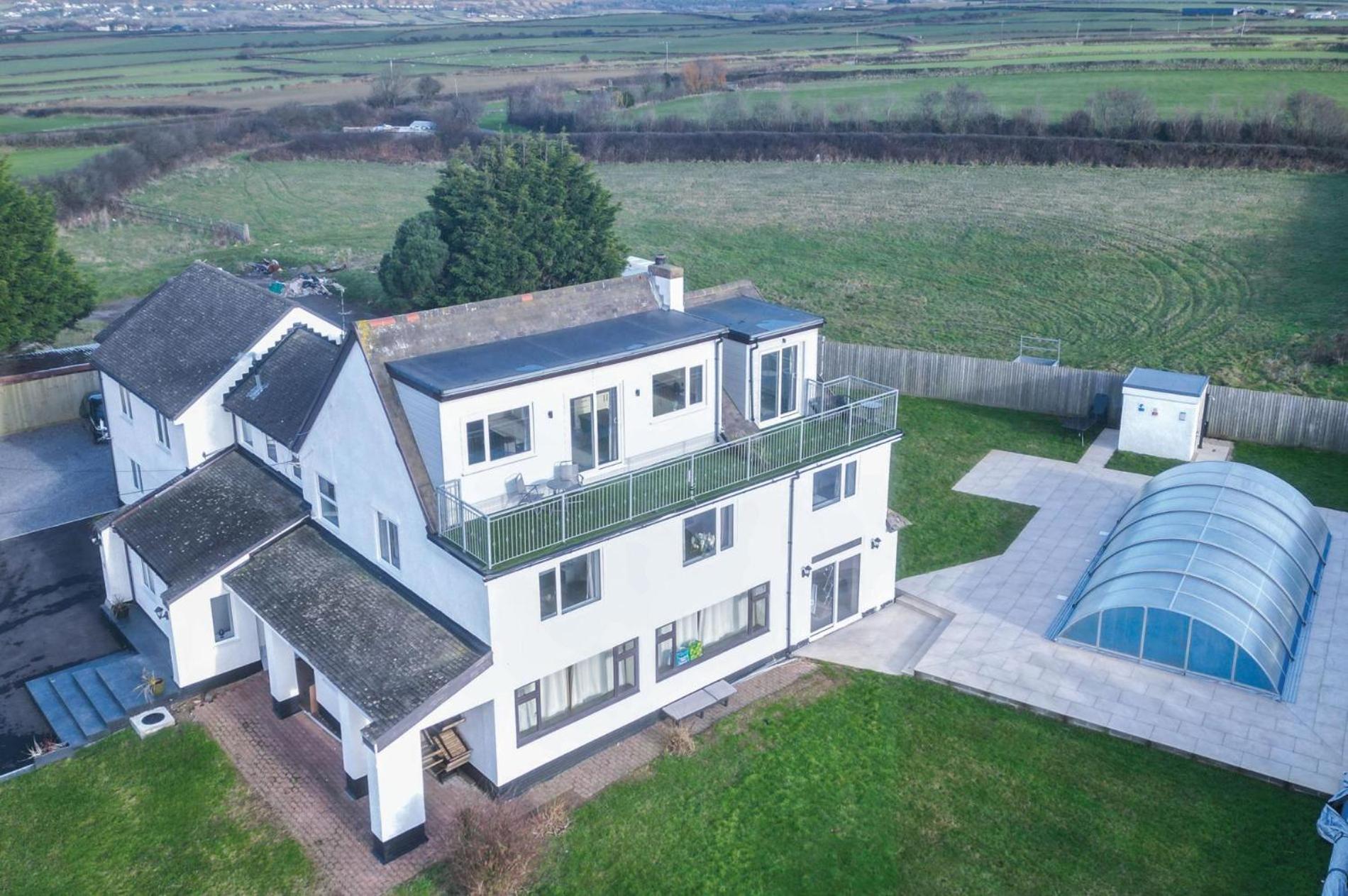 Oasis - 2 Bedroom - Ocean Breeze * Port-Eynon